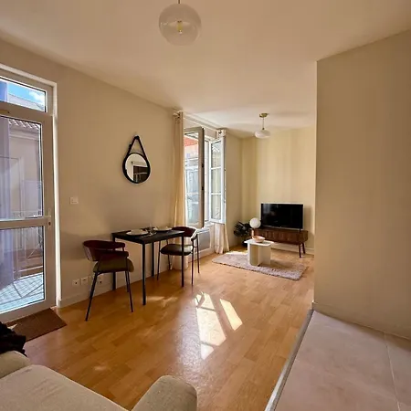 Appartement Charles 15, Moderne Et Cosy Au Coeur De Poitiers