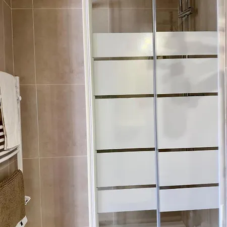 Charles 15, Moderne Et Cosy Au Coeur De Appartement Poitiers