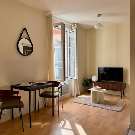 Charles 15, Moderne Et Cosy Au Coeur De *