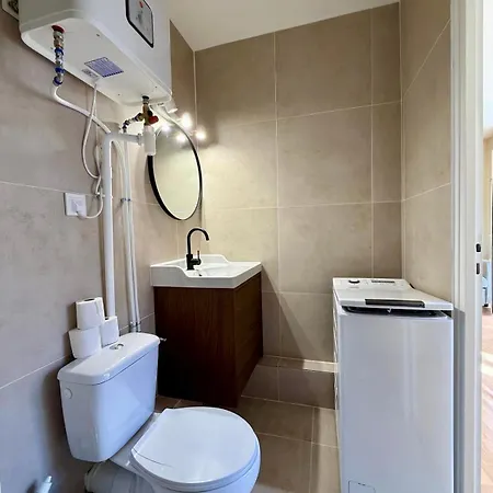 Charles 15, Moderne Et Cosy Au Coeur De Apartamento Poitiers
