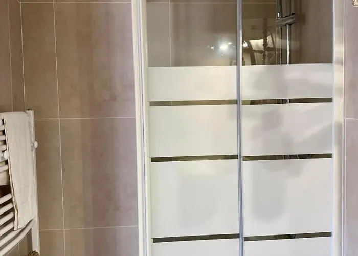 Appartement Charles 15, Moderne Et Cosy Au Coeur De *