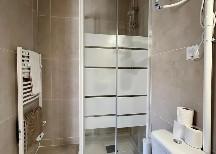 Appartement Charles 15, Moderne Et Cosy Au Coeur De *