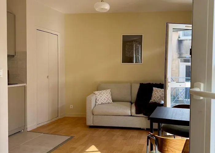 Charles 15, Moderne Et Cosy Au Coeur De Poitiers