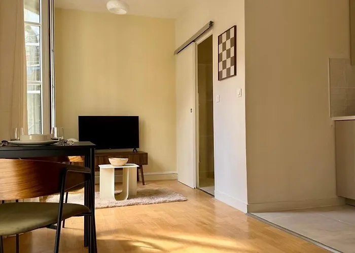 Charles 15, Moderne Et Cosy Au Coeur De * Poitiers